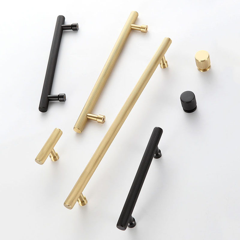 Puxadores de Barra para Móveis - Restoration Hardware Furniture Used avaliação e preço
